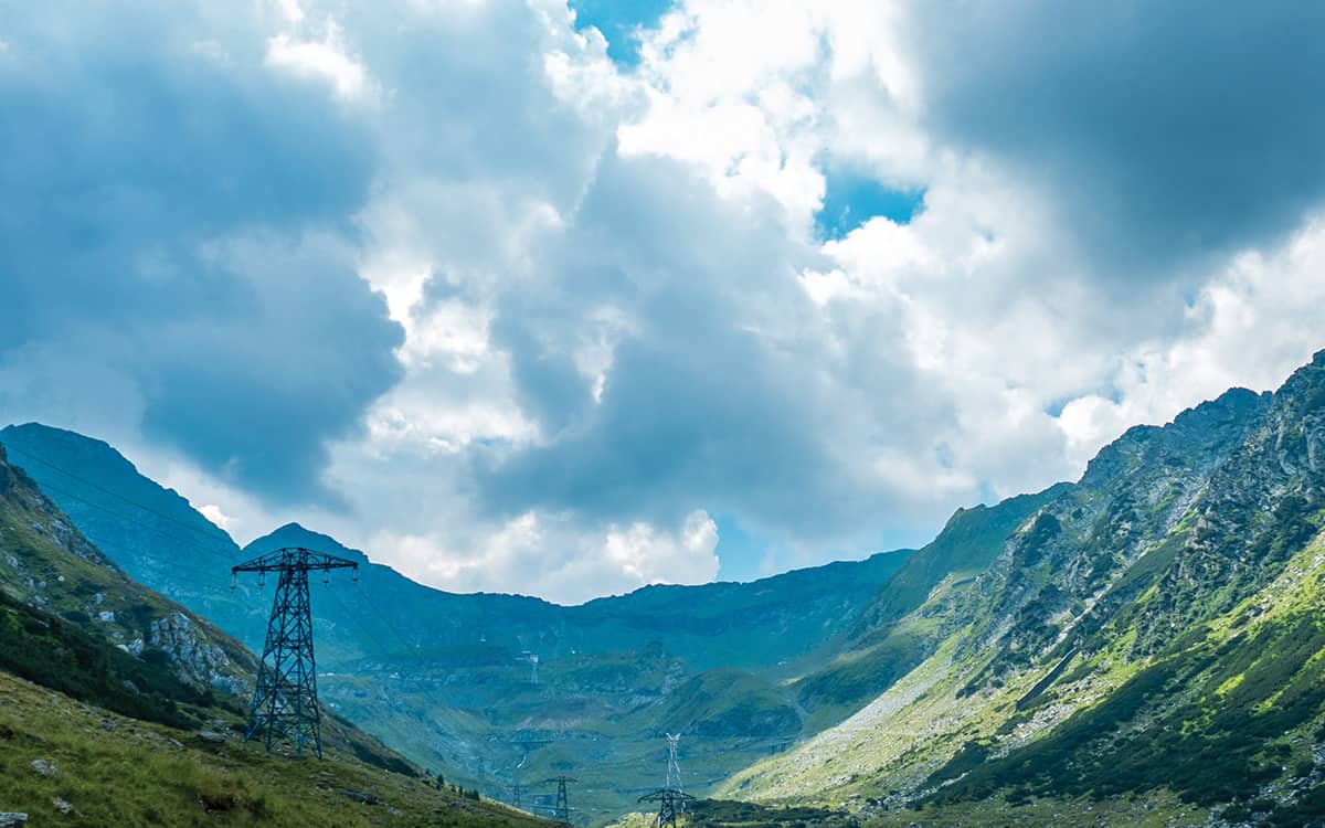 Harmonic Analysis in a Meshed Network