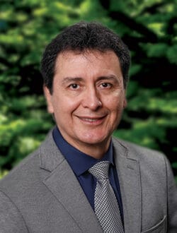 Daniel Leon