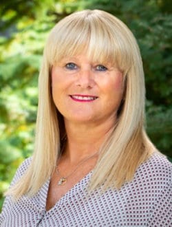 Robyn Armstrong
